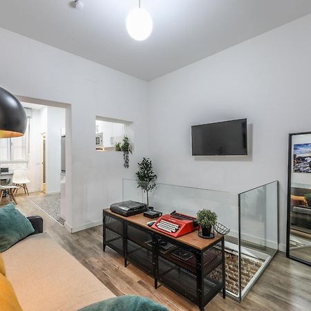 Unique Flat La Latina * Billiard & Darts Apartment Madrid Bagian luar foto