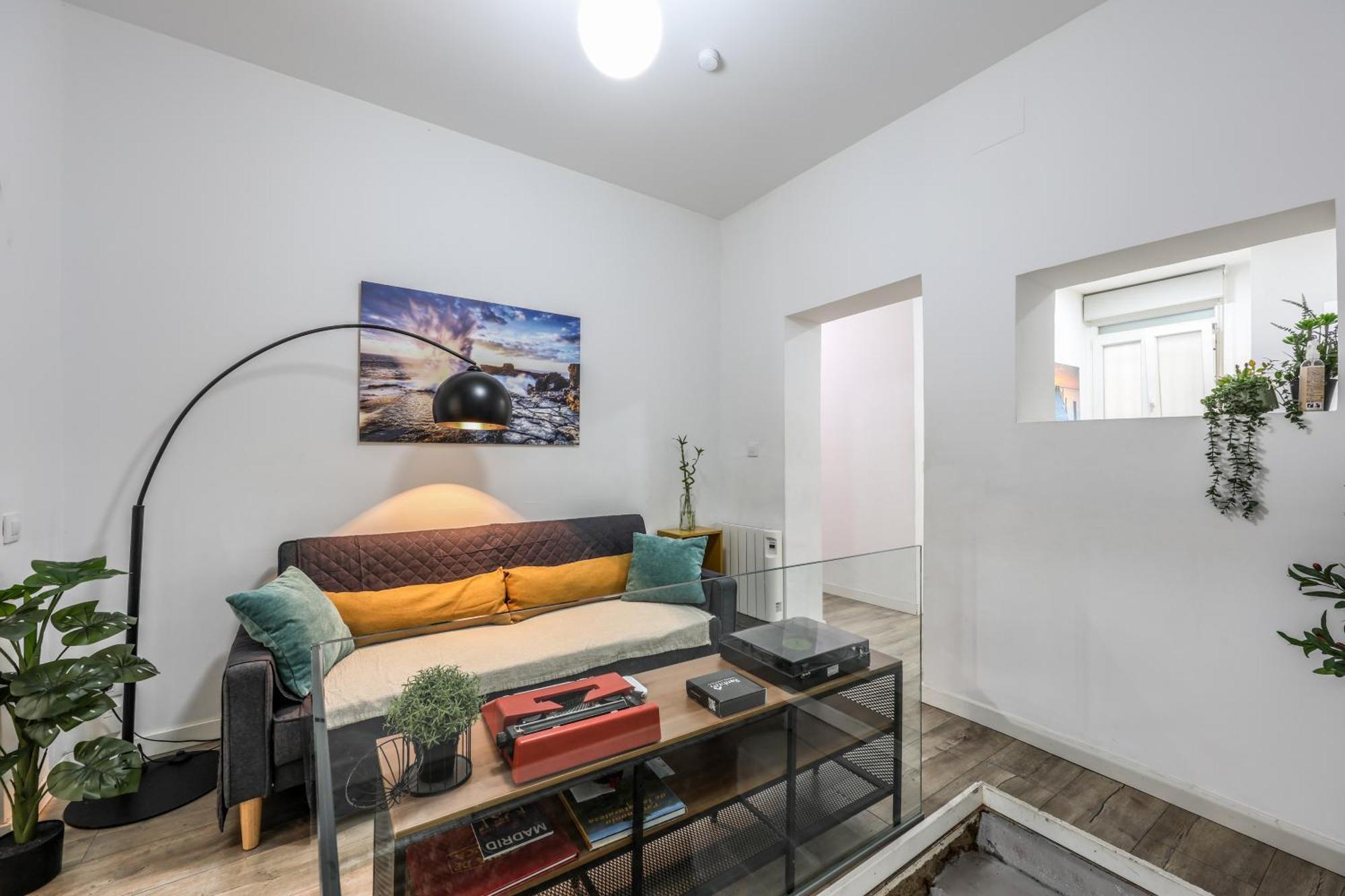 Unique Flat La Latina * Billiard & Darts Apartment Madrid Bagian luar foto